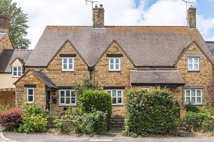 2 Bedroom Terraced House For Sale In Main Street, Long Compton, CV36