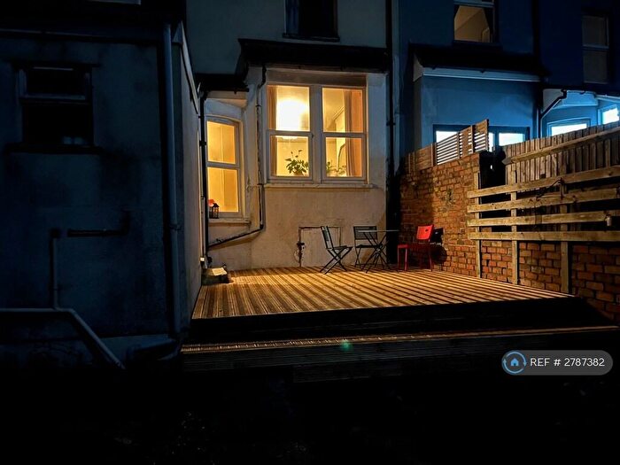 6 Bedroom Terraced House To Rent In Filton Avenue, Bristol, BS7