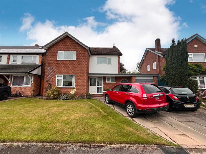 3 Bedroom Detached House For Sale In Valley Drive, Handforth, Wilmslow, SK9