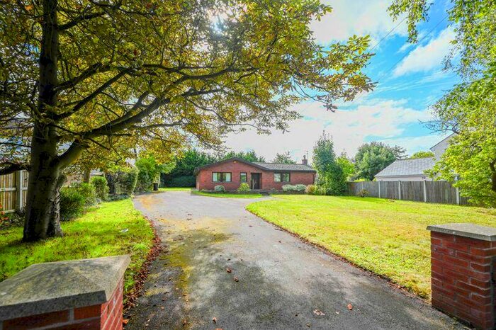 2 Bedroom Detached Bungalow For Sale In Jacksmere Lane, Scarisbrick, L40