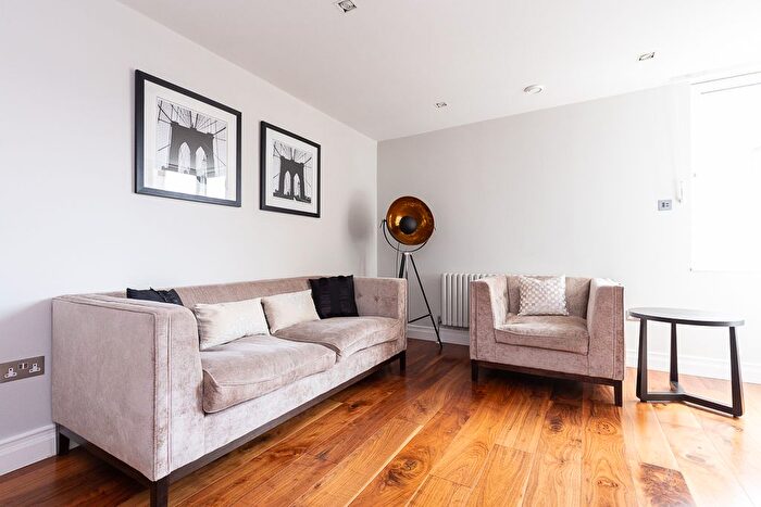 1 Bedroom Flat To Rent In Bridge Place, Victoria, SW1V