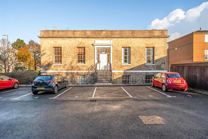 1 Bedroom Apartment For Sale In Pavilion Way, Gosport, PO12