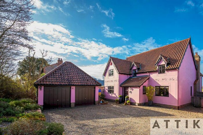 5 Bedroom Detached House For Sale In Milldown, Holton, Halesworth, IP19