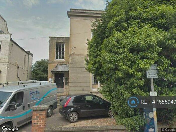 1 Bedroom Flat To Rent In Spa Villas, Gloucester, GL1