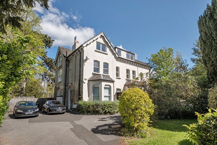 1 Bedroom Flat To Rent In Haling Park Road, South Croydon, CR2