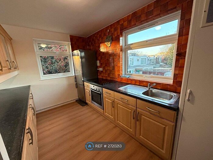 2 Bedroom Flat To Rent In Heston, Hounslow, TW5