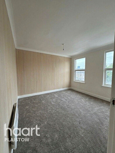 5 Bedroom Terraced House For Sale In Cumberland Road, London, E13