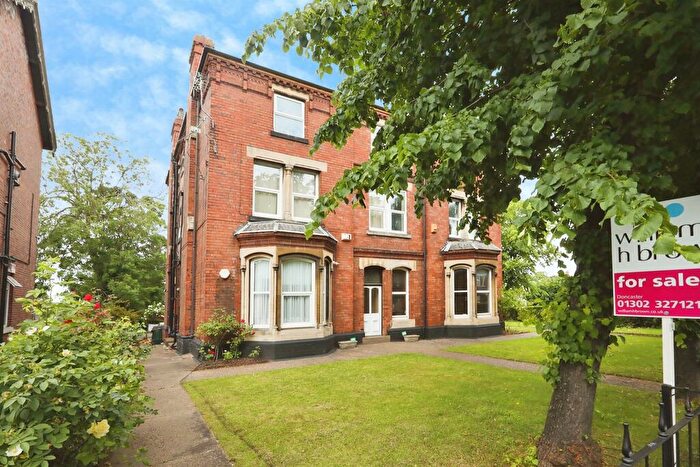 2 Bedroom Flat For Sale In Thorne Road, Doncaster, DN1