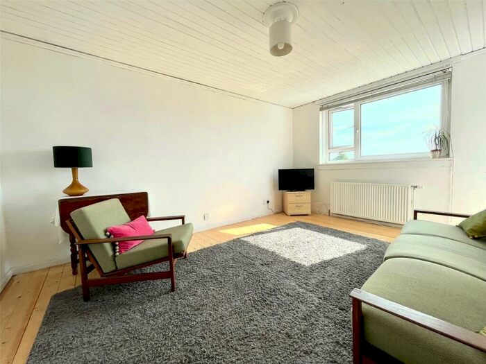 1 Bedroom Flat For Sale In Fergus Court, North Kelvinside, Glasgow, G20