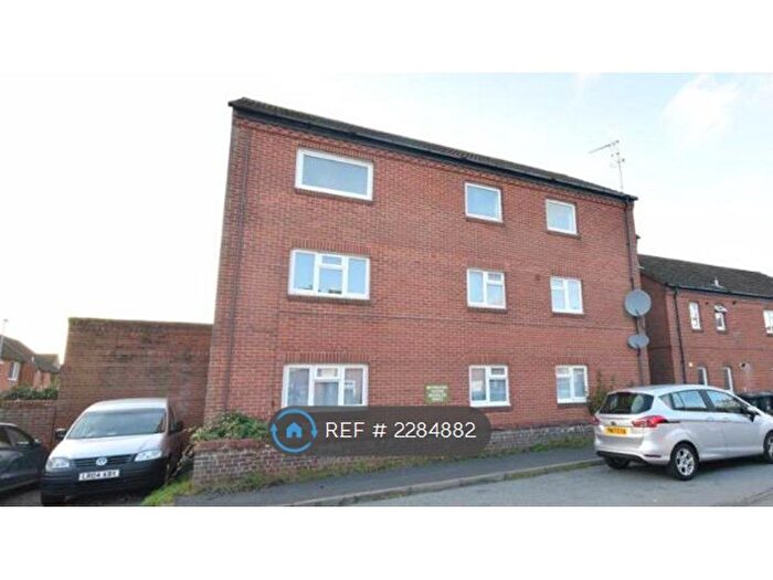 4 Bedroom Flat To Rent In Tunstall Close, Norwich, NR5