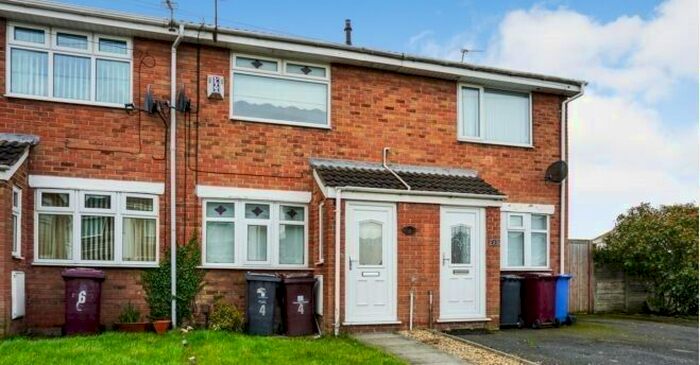 2 Bedroom Semi-Detached House To Rent In Aspen Close, Kirkby, Liverpool, L33