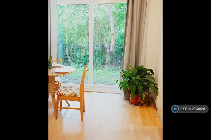 1 Bedroom Maisonette To Rent In Danes Road, Manchester, M14