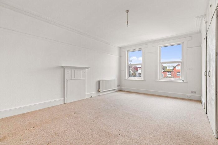 2 Bedroom Flat To Rent In Julian Road, Folkestone, Folkestone, CT19