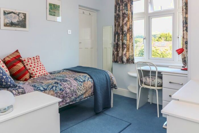 Studio To Rent In Eynsham Road, Botley, Oxford, OX2