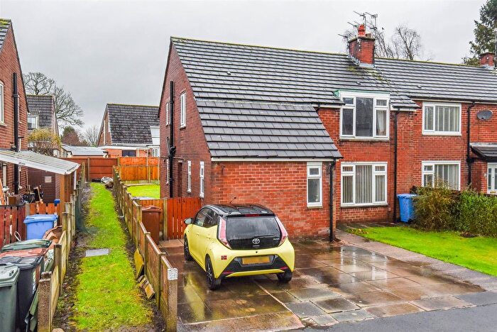 1 Bedroom Flat For Sale In Meadway, Clayton-Le-Woods, Chorley, PR6