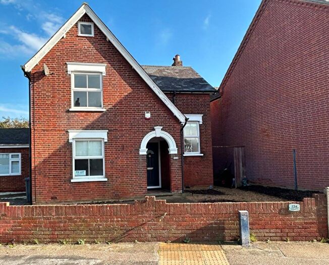 3 Bedroom Semi-Detached House To Rent In High Road West, Felixstowe, IP11
