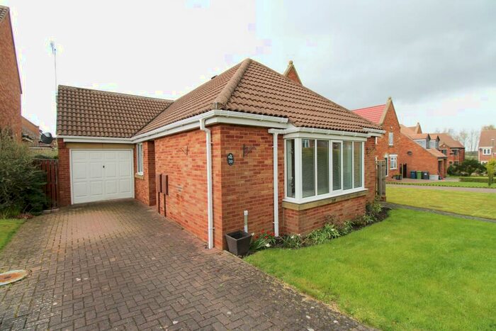 2 Bedroom Bungalow To Rent In Langdale Way, East Boldon, NE36