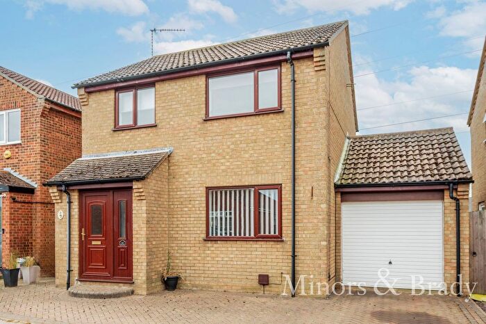 3 Bedroom Detached House To Rent In Hobart Way, Lowestoft, NR32