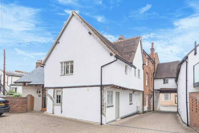 2 Bedroom Semi-Detached House To Rent In Tilehouse Street, Hitchin SG5