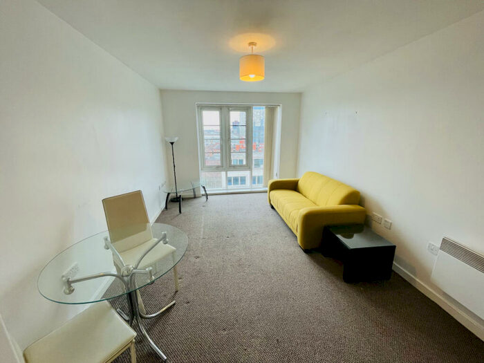 1 Bedroom Flat To Rent In Suffolk Street Queensway, Birmingham, B1