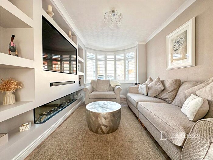 4 Bedroom Terraced House To Rent In Vale Grove, Gosport, Hampshire, PO12