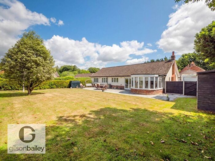 4 Bedroom Detached Bungalow For Sale In The Loke, Strumpshaw, NR13