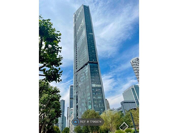 2 Bedroom Flat To Rent In Amory Tower, London, E14