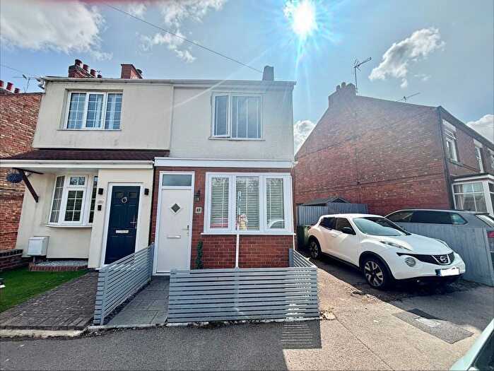 2 Bedroom Semi-Detached House For Sale In Stanton Road, Sapcote, LE9