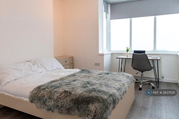 4 Bedroom Terraced House To Rent In Herbert Road, Exeter, EX1