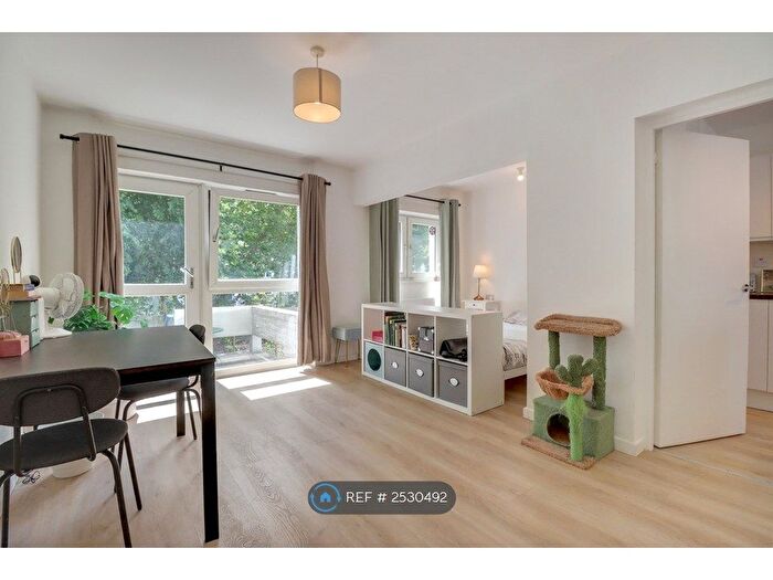 Studio To Rent In Penton Rise, London, WC1X