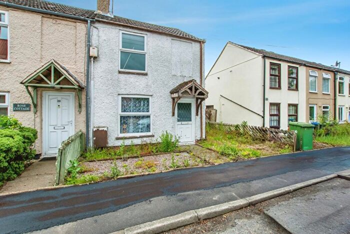 2 Bedroom End Of Terrace House For Sale In High Road, Elm, Wisbech, PE14
