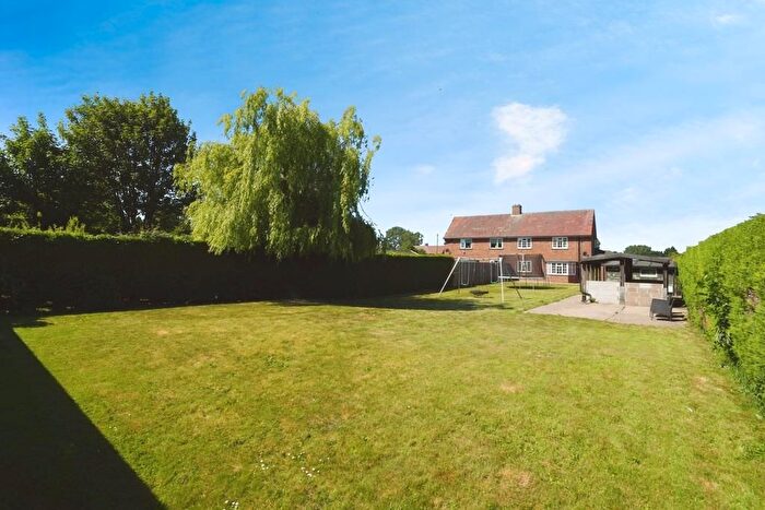 3 Bedroom Semi-Detached House For Sale In Ladys Drove, Emneth, Wisbech, PE14