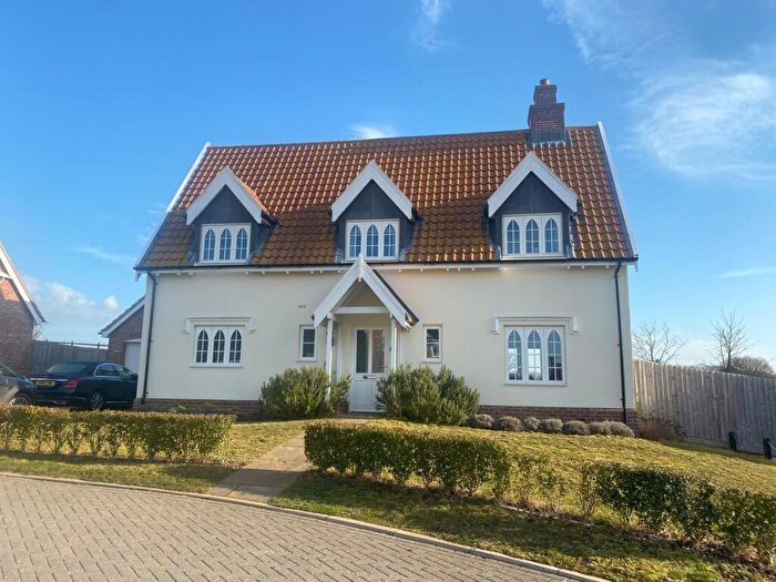 4 Bedroom Detached House For Sale In Skylark Rise, Easton, IP13