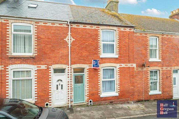 3 Bedroom Terraced House For Sale In Grosvenor Road, Portland, DT5