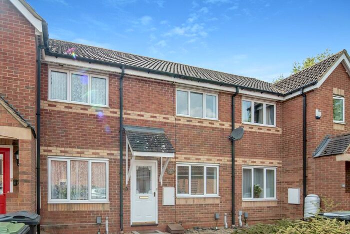 2 Bedroom Terraced House To Rent In Fennel Drive, Biggleswade, SG18