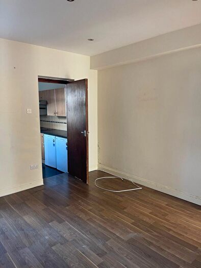 1 Bedroom Flat To Rent In Malvern Road, LU1