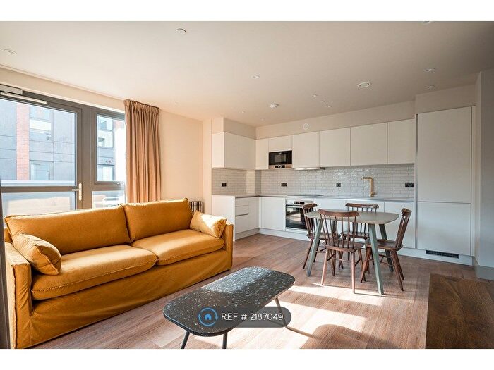 2 Bedroom Flat To Rent In Sessile Apartments, London, N17