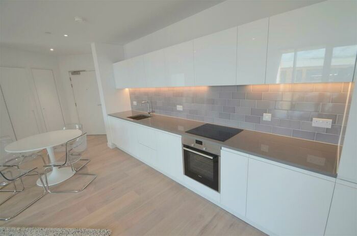 2 Bedroom Flat To Rent In Commodore House, Admiralty Avenue, E16