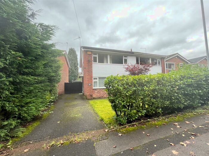 3 Bedroom Semi-Detached House To Rent In Altrincham Road, Wilmslow, SK9