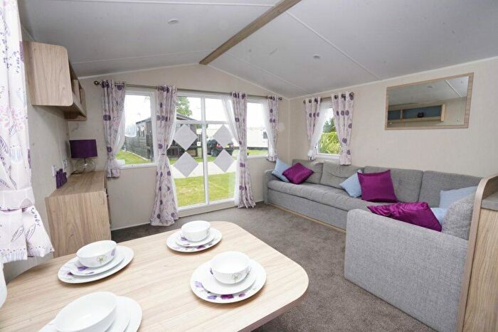 2 Bedroom Caravan For Sale In Belle Aire Holiday Park, NR29