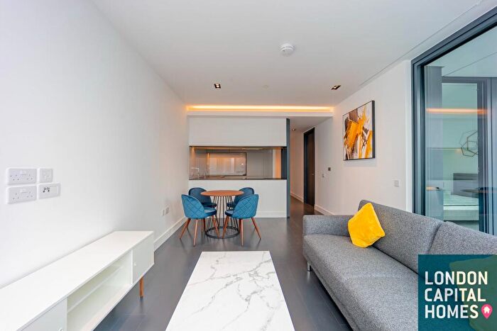 1 Bedroom Apartment To Rent In Amory Tower, Marsh Wall, London, E14