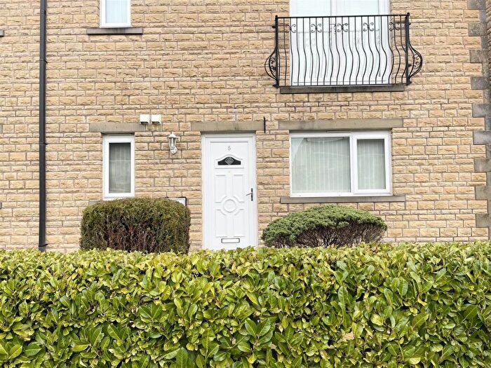 2 Bedroom Apartment For Sale In Birchfield Mews, Burnley, BB12