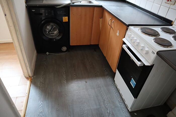 1 Bedroom Flat To Rent In St. Peters Road, Leicester, LE2