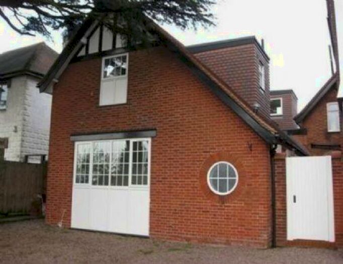 2 Bedroom Flat To Rent In Lichfield Road, Sutton Coldfield, B74