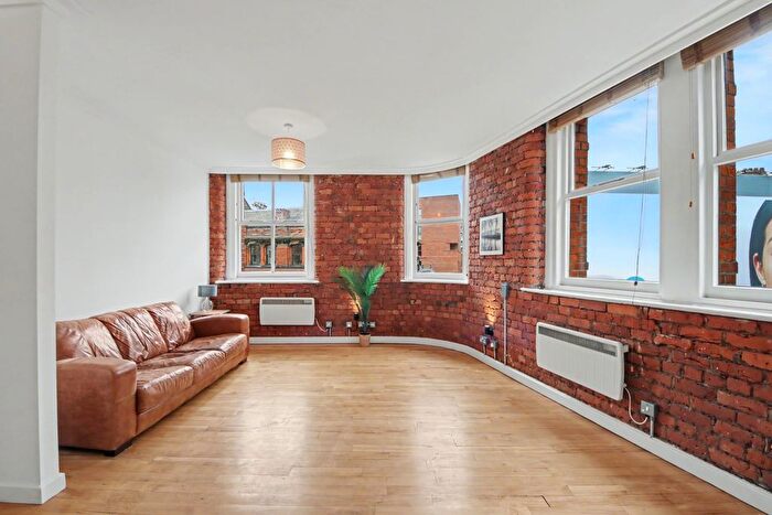 1 Bedroom Flat For Sale In Kingsley House, Newton Street, Manchester, M1