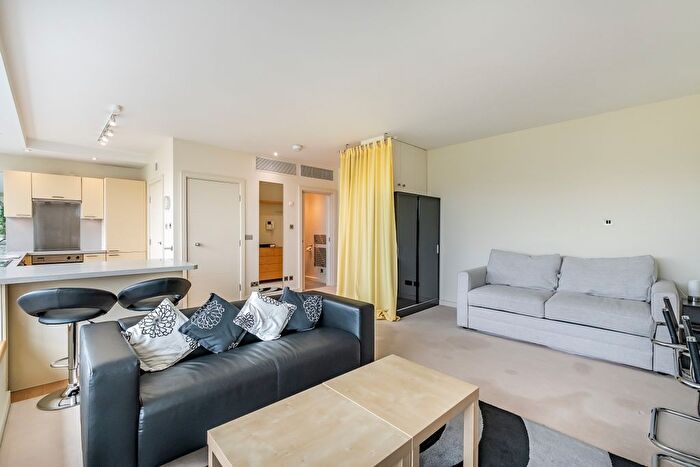 1 Bedroom Studio To Rent In Grosvenor Road, London, SW1V