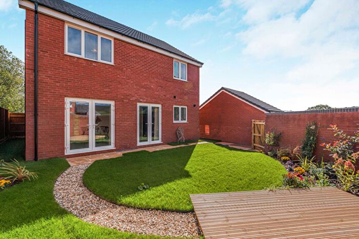 4 Bedroom Detached House For Sale In Plover Road, Dawlish, EX7