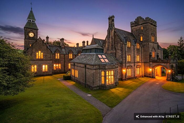 3 Bedroom Apartment For Sale In Sedgwick, Sedgwick House, LA8