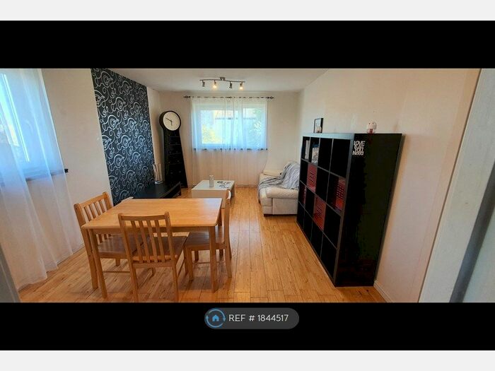 2 Bedroom Terraced House To Rent In Tedder Street, Aberdeen, AB24