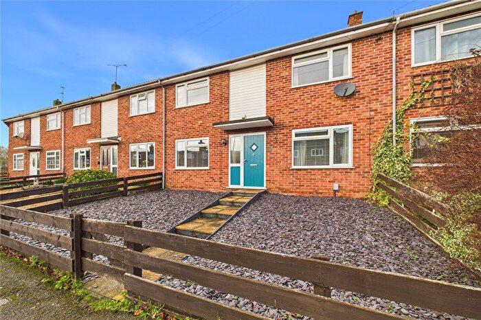 3 Bedroom Terraced House For Sale In Blossom Avenue, Theale, Reading, Berkshire, RG7